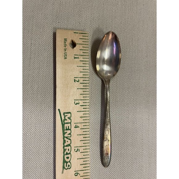 Vintage 1921 Grosvenor Oneida Community Spoons Used Set of 12 - Picture 8 of 16